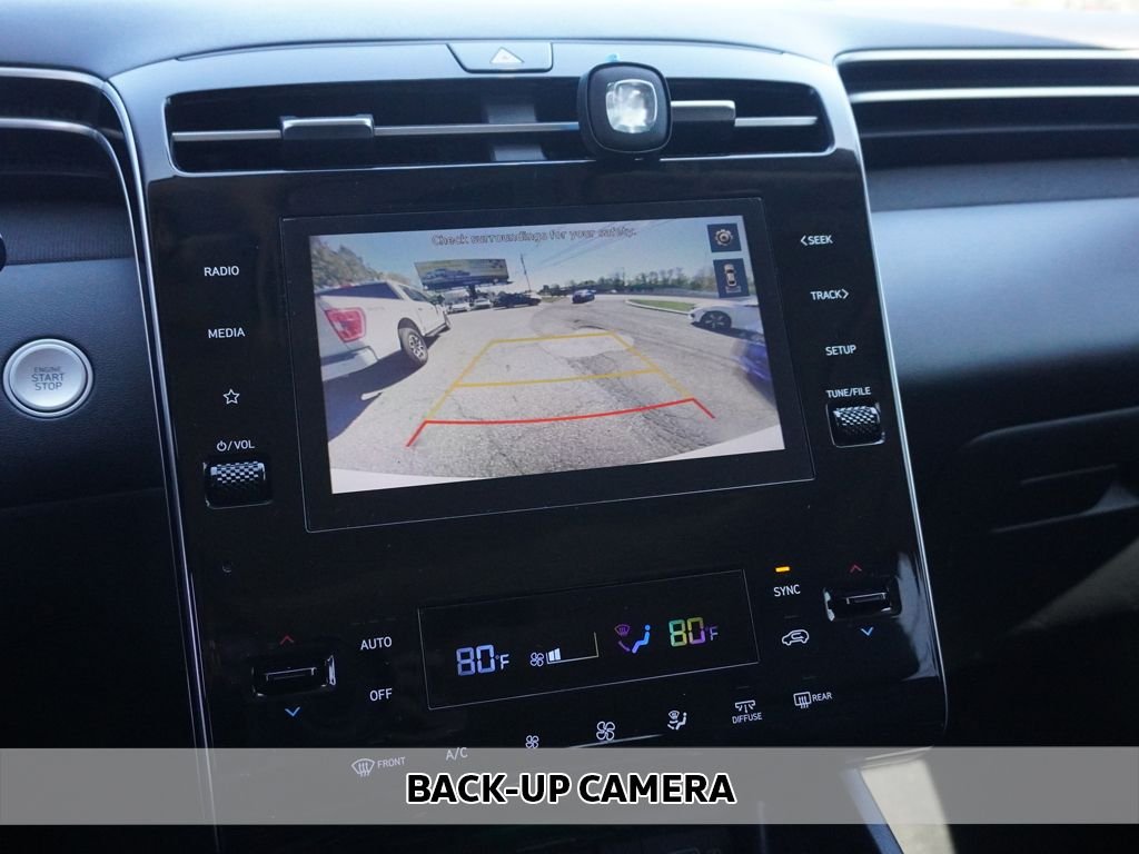 Used 2023 White Hyundai SEL image 6
