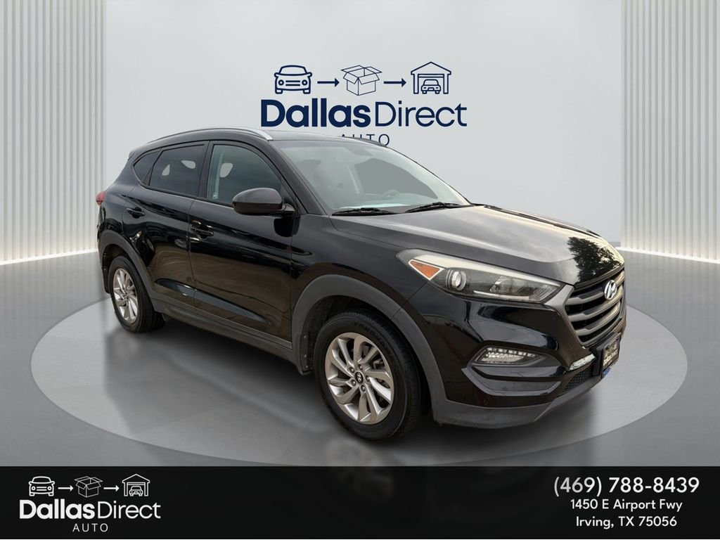 Used 2016 Ash Black Hyundai SE image 2
