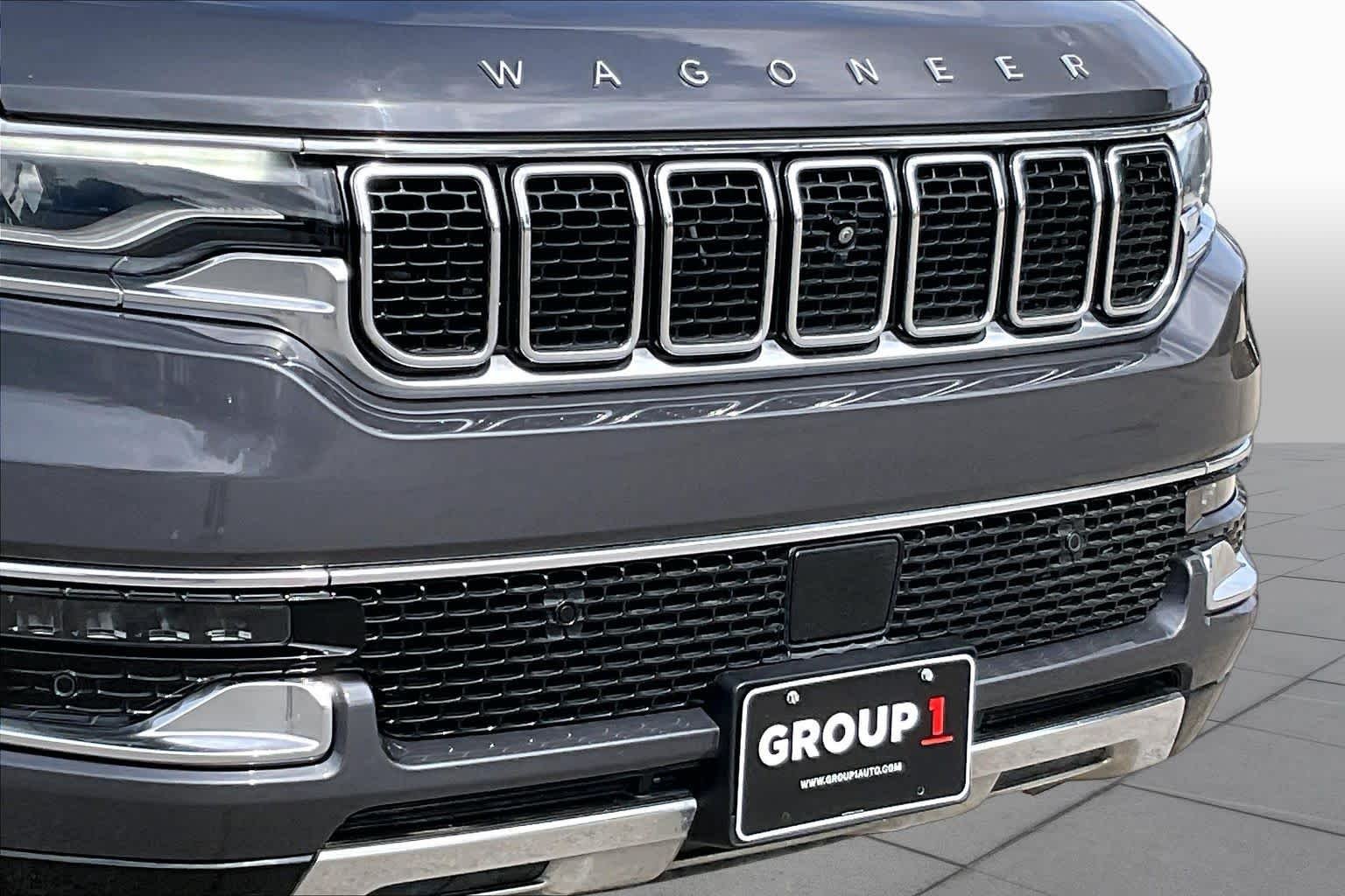Used 2022 Baltic Gray Metallic Clearcoat Jeep Series III image 27