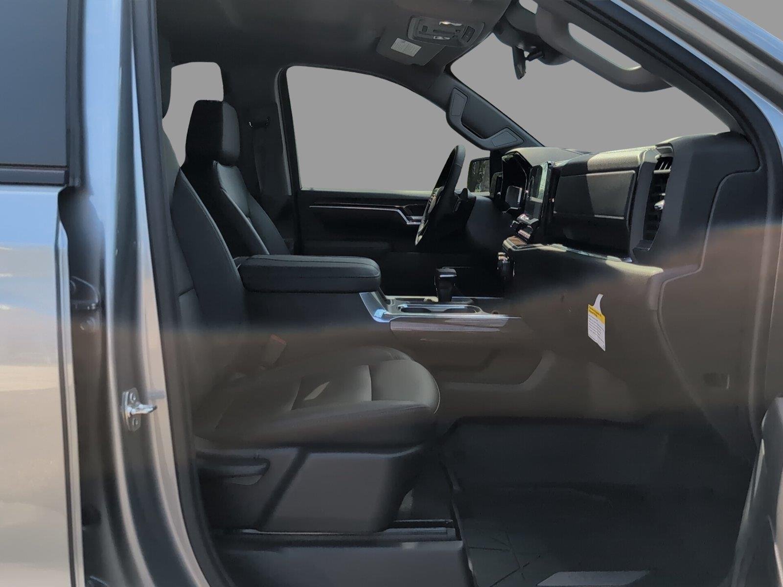 New 2026 Sterling Gray Metallic Chevrolet LT image 17