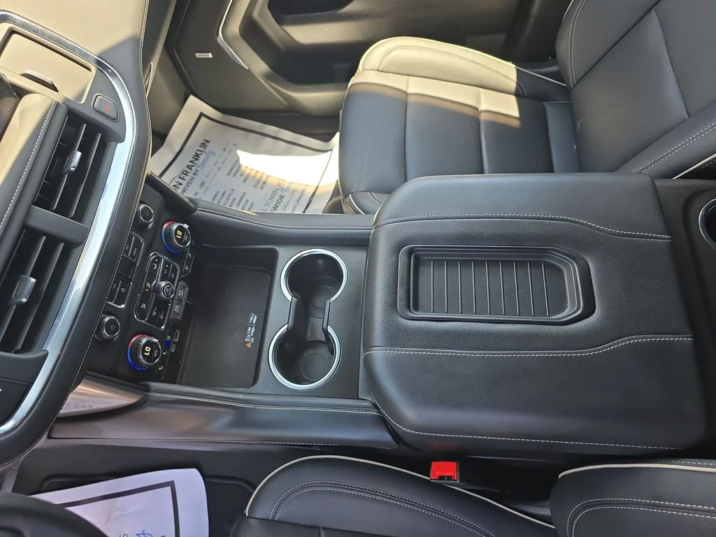 Used 2024 Black Chevrolet Premier image 27