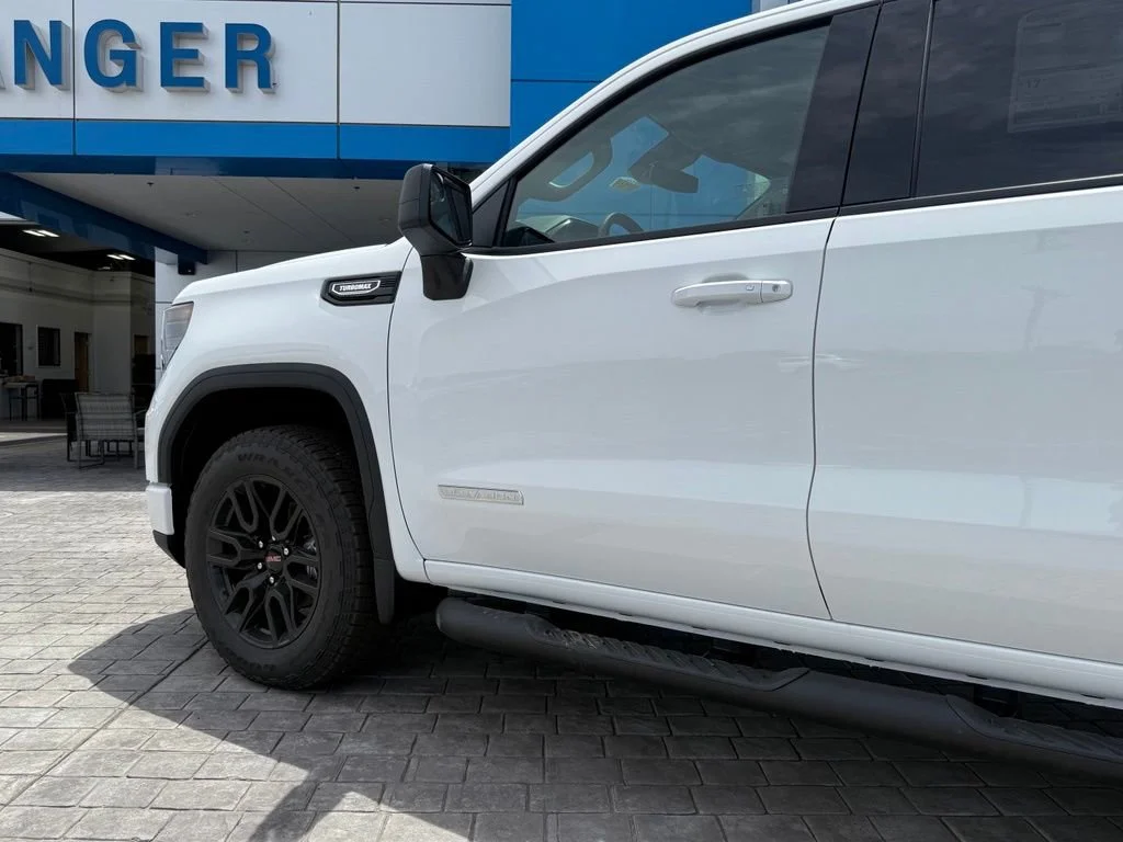 New 2026 Summit White GMC Elevation image 12