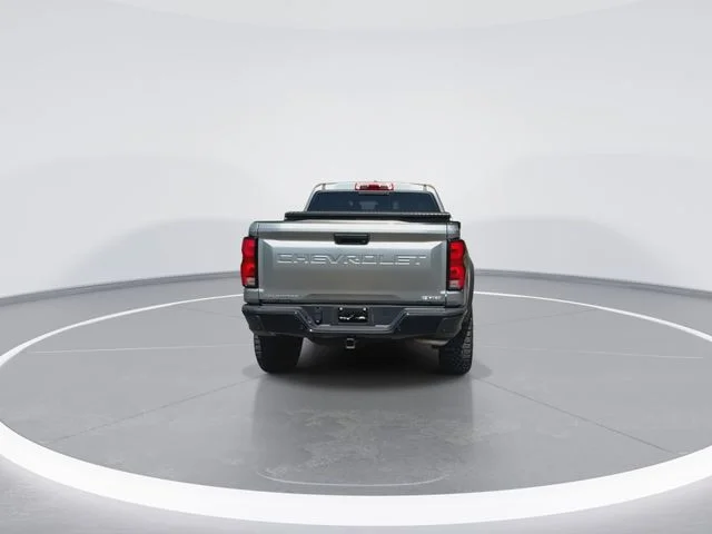 Used 2024 Gray Chevrolet ZR2 image 10