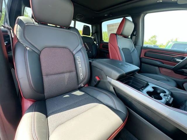 New 2026 Molten Red Pearl-Coat Exterior Paint RAM Rebel image 28