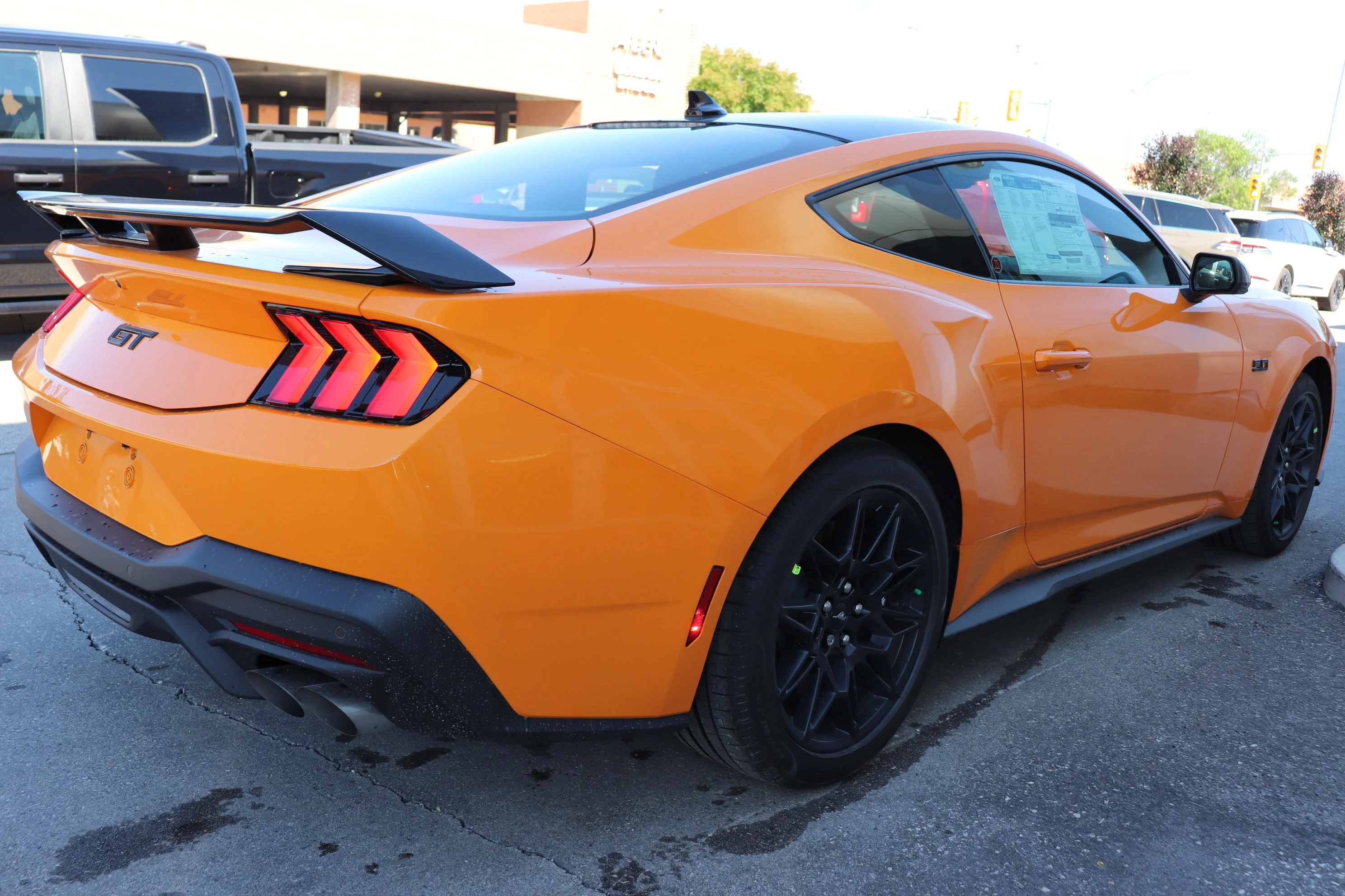 New 2026 ORANGE FURY METALLIC TC Ford GT Premium image 4