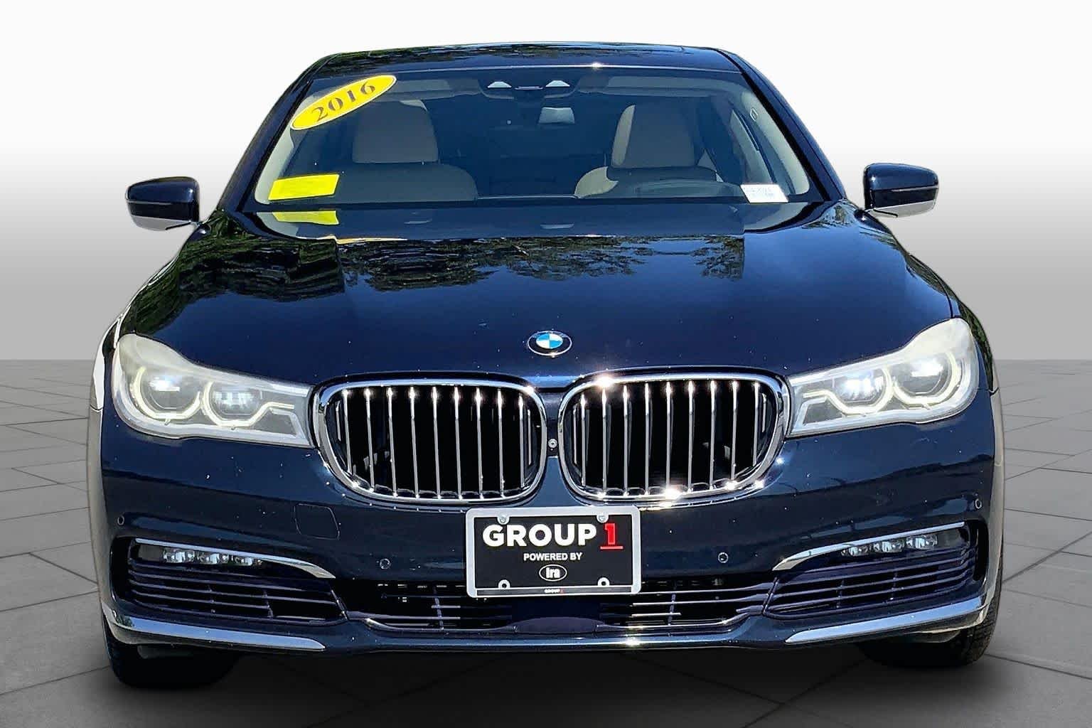 Pre-Owned 2016 BMW 750i XDrive 750i XDrive