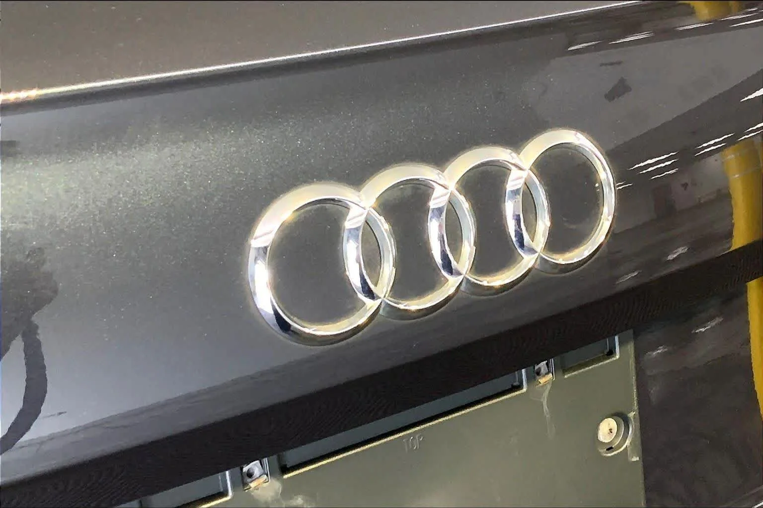 Used 2020 Moonlight Blue Metallic Audi Premium Plus image 33