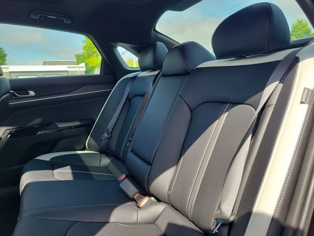 New 2026 Aurora Black Pearl Kia GT-Line FWD image 9