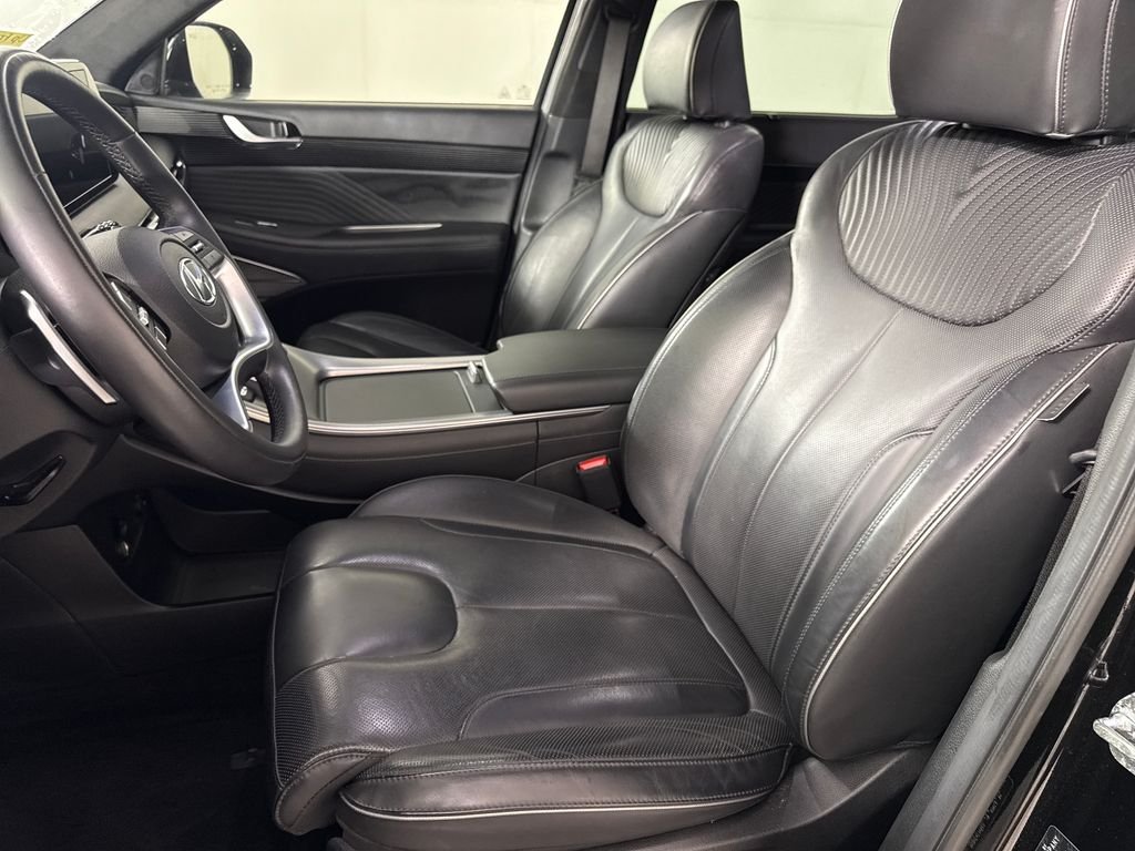 Certified Used 2024 Black Hyundai Calligraphy image 11