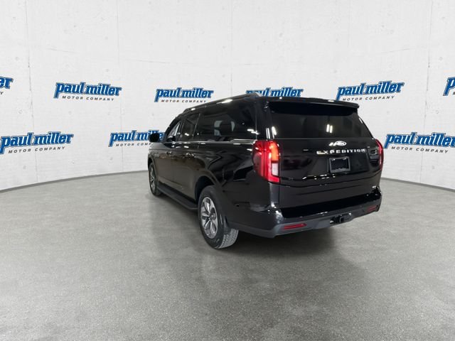 New 2027 Black Ford Active image 9