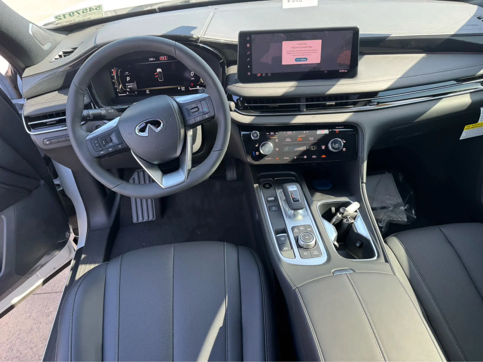 New 2027 2T RAD WHT INFINITI Sport AWD image 16