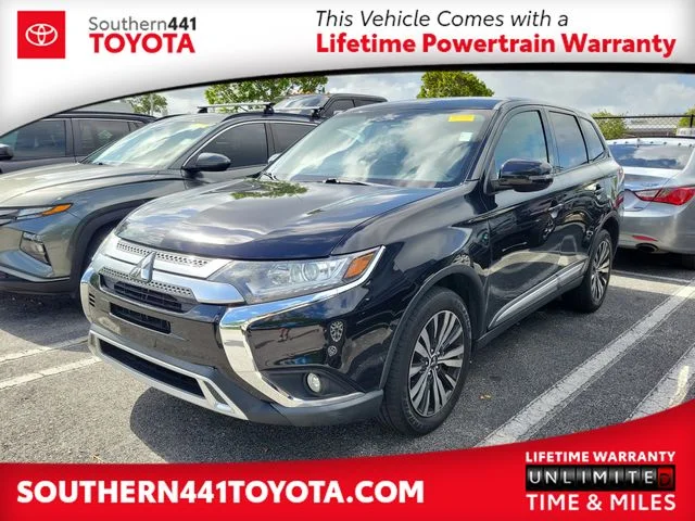 2019 Mitsubishi Outlander SE S-AWC's photo