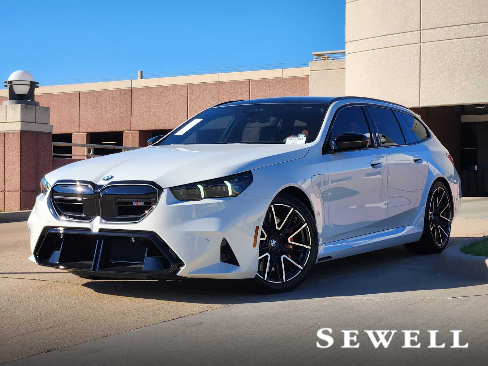 2027 BMW M5