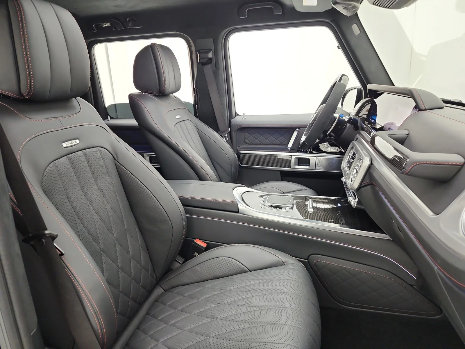 Certified Used 2025 MANUFAKTUR Night Black magno Mercedes-Benz AMG® G 63 SUV image 19