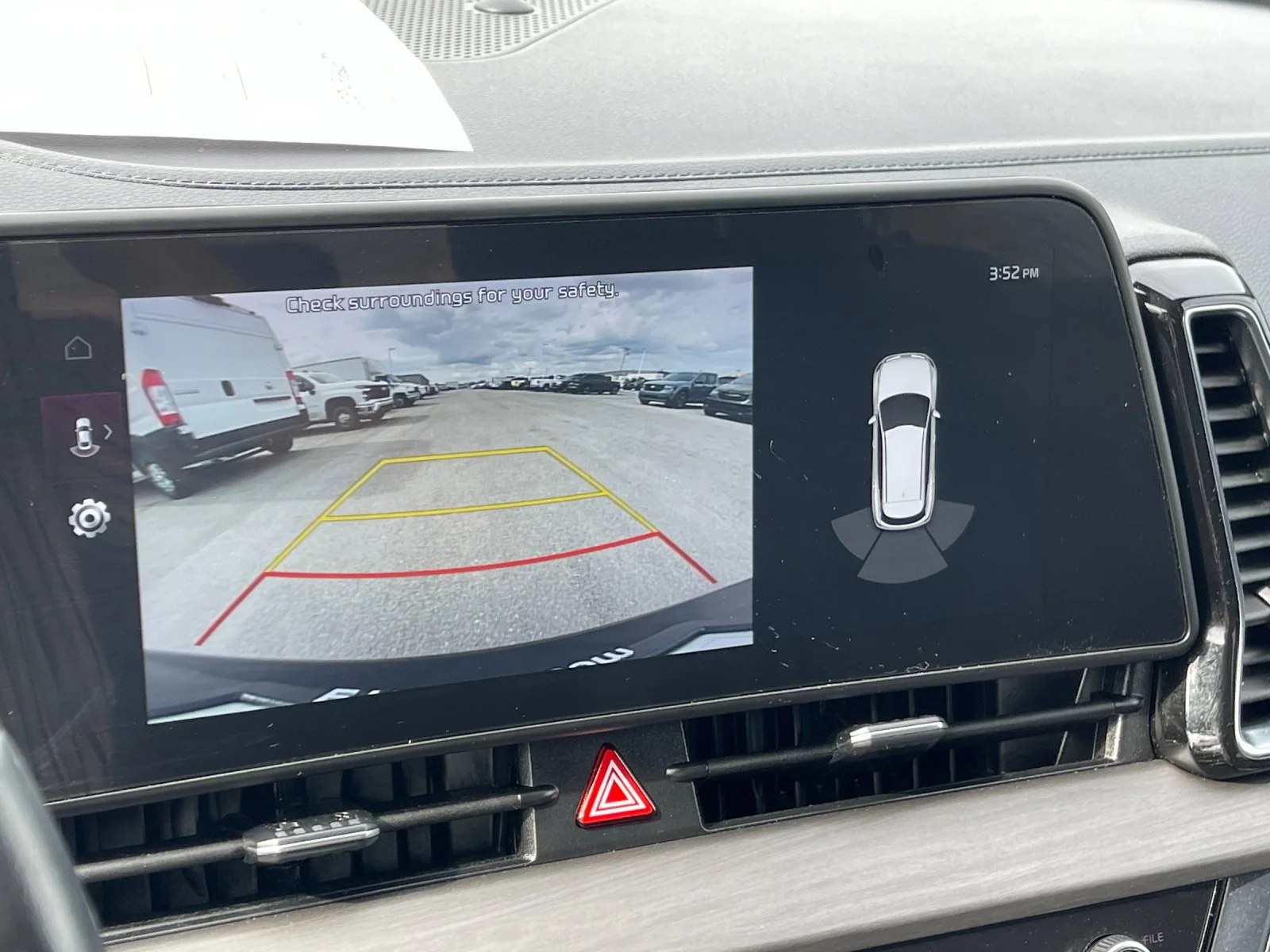 Used 2023 White Kia X-Line image 23