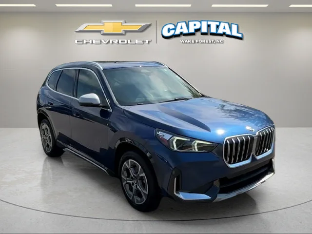 Used 2023 Blue BMW xDrive28i image 8