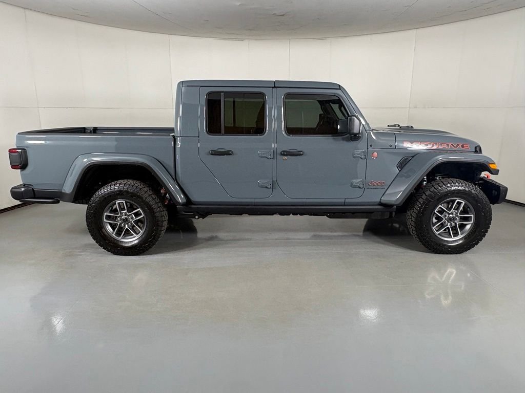 New 2026 Anvil Clearcoat Jeep Mojave X image 9