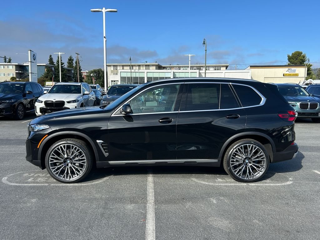 New 2026 Black Sapphire Metallic BMW xDrive40i image 2