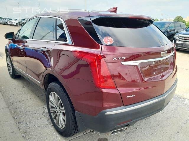 Used 2018 Red Passion Tintcoat Cadillac Luxury AWD image 7