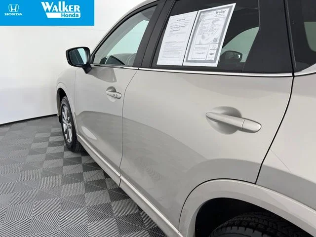 Used 2025 Quartz Metallic Mazda 2.5 S Preferred Package image 12