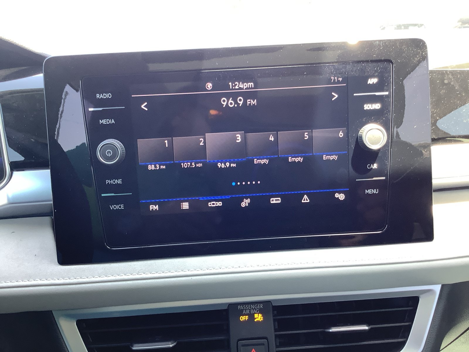 2026 Volkswagen Taos SE - Photo 18