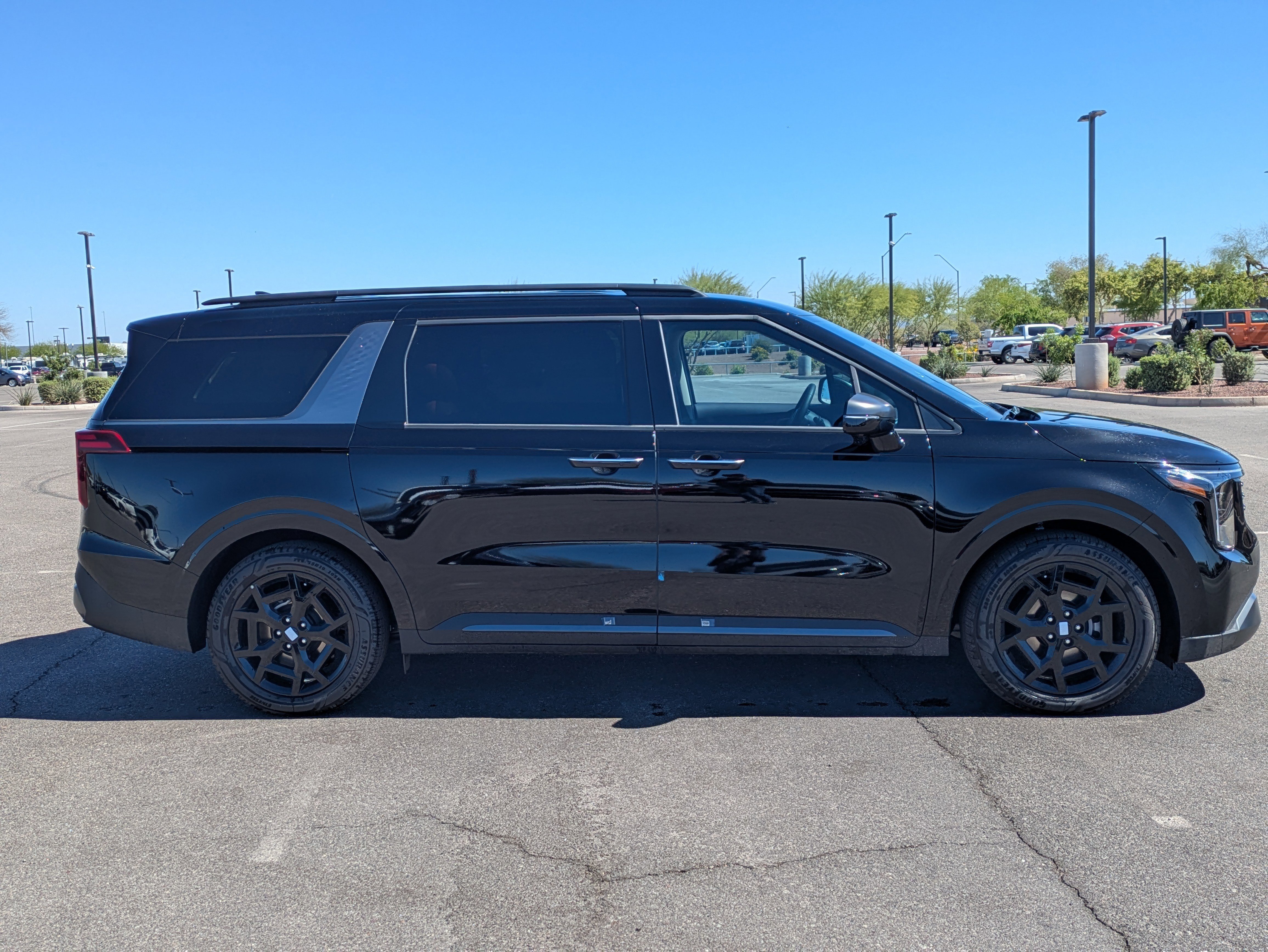 2026 Kia Carnival SX Prestige - Photo 6