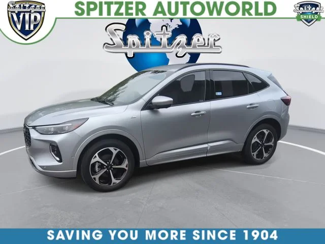 Used 2023 Silver Ford ST-Line Elite image 4