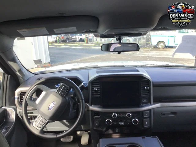 Used 2025 White Ford XLT image 12