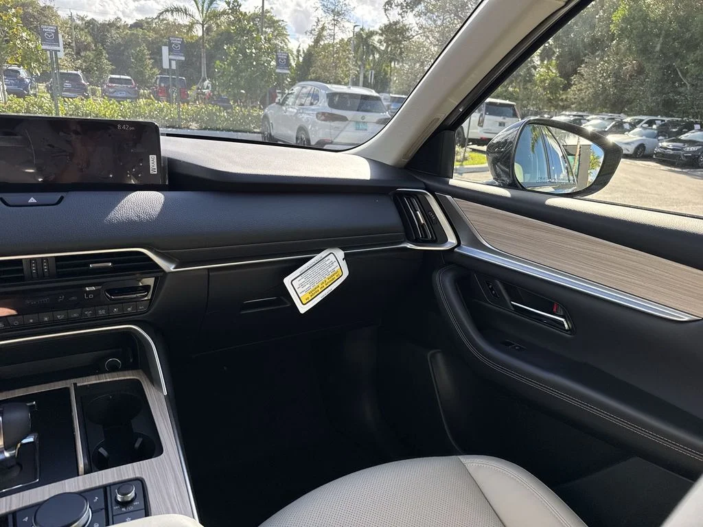 2026 Mazda CX-90 Preferred Package - Photo 15
