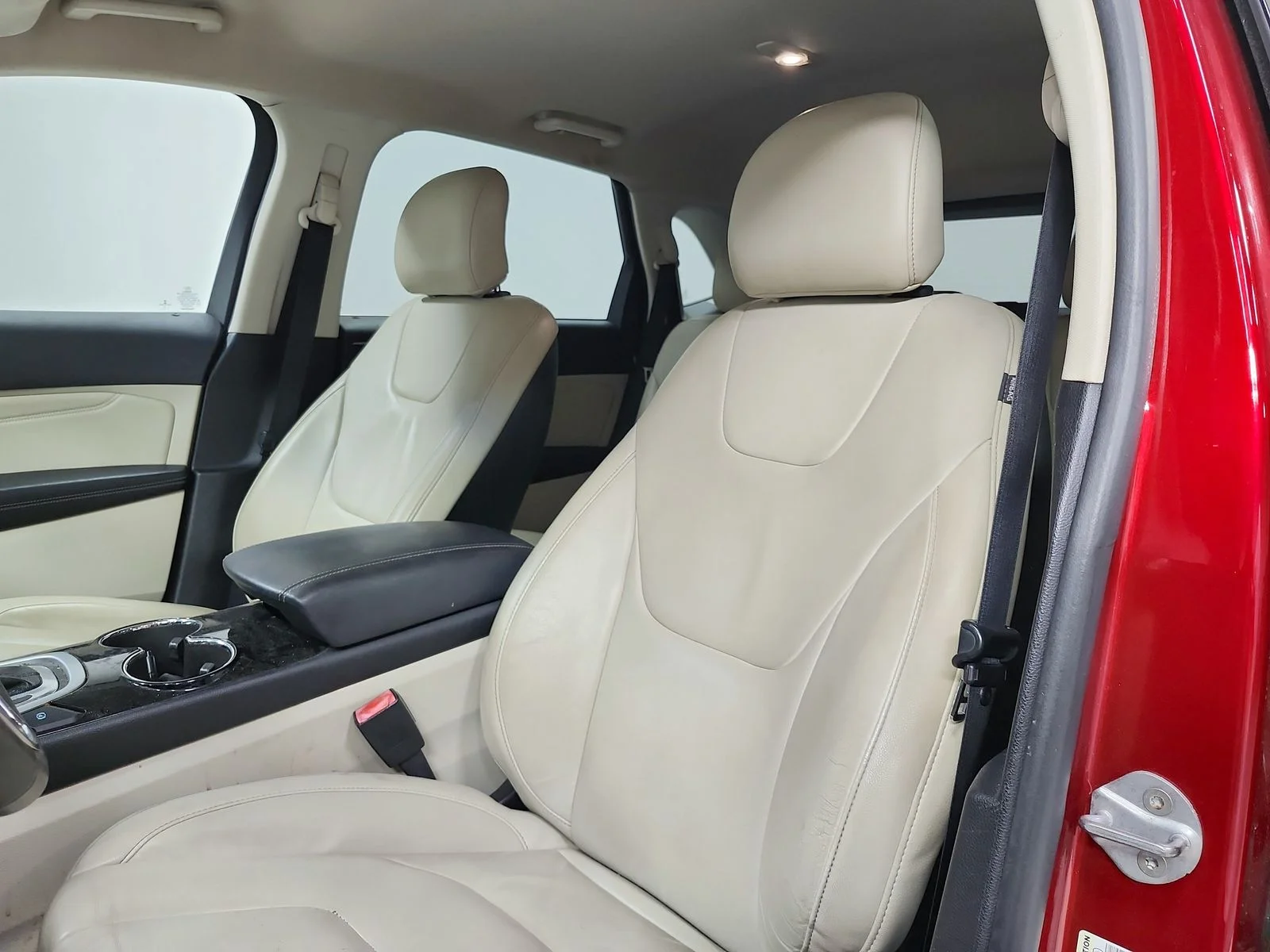 Used 2018 Red Ford Titanium image 10