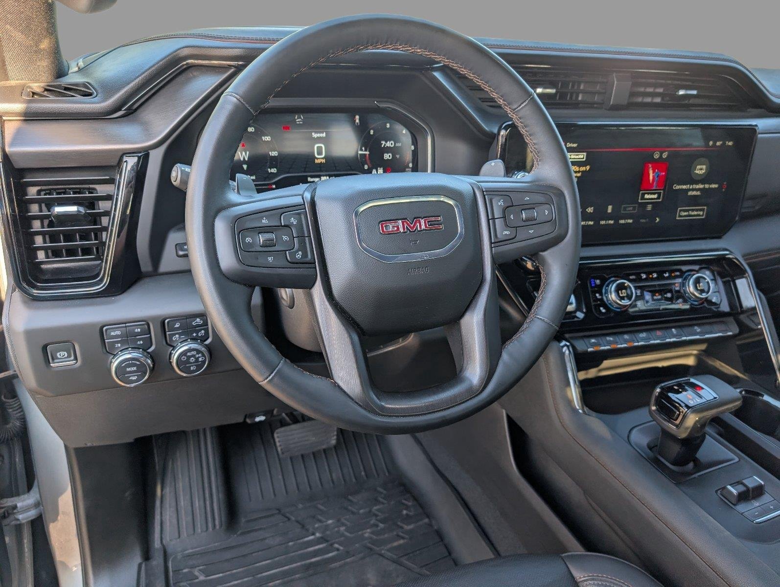Used 2025 Sterling Metallic GMC AT4 image 4