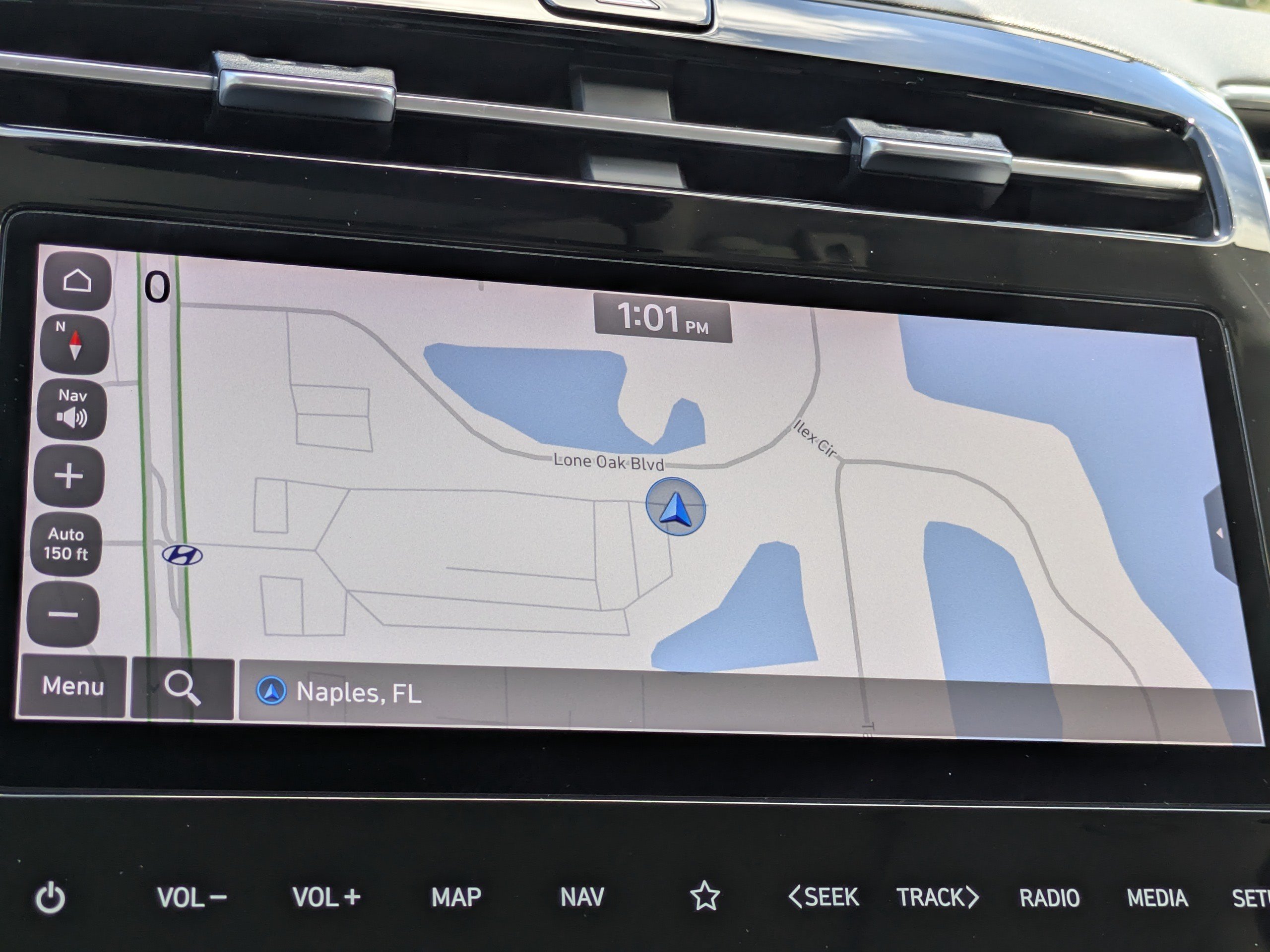 Certified Used 2024 Amazon Gray Hyundai SEL CONVENIENCE image 22