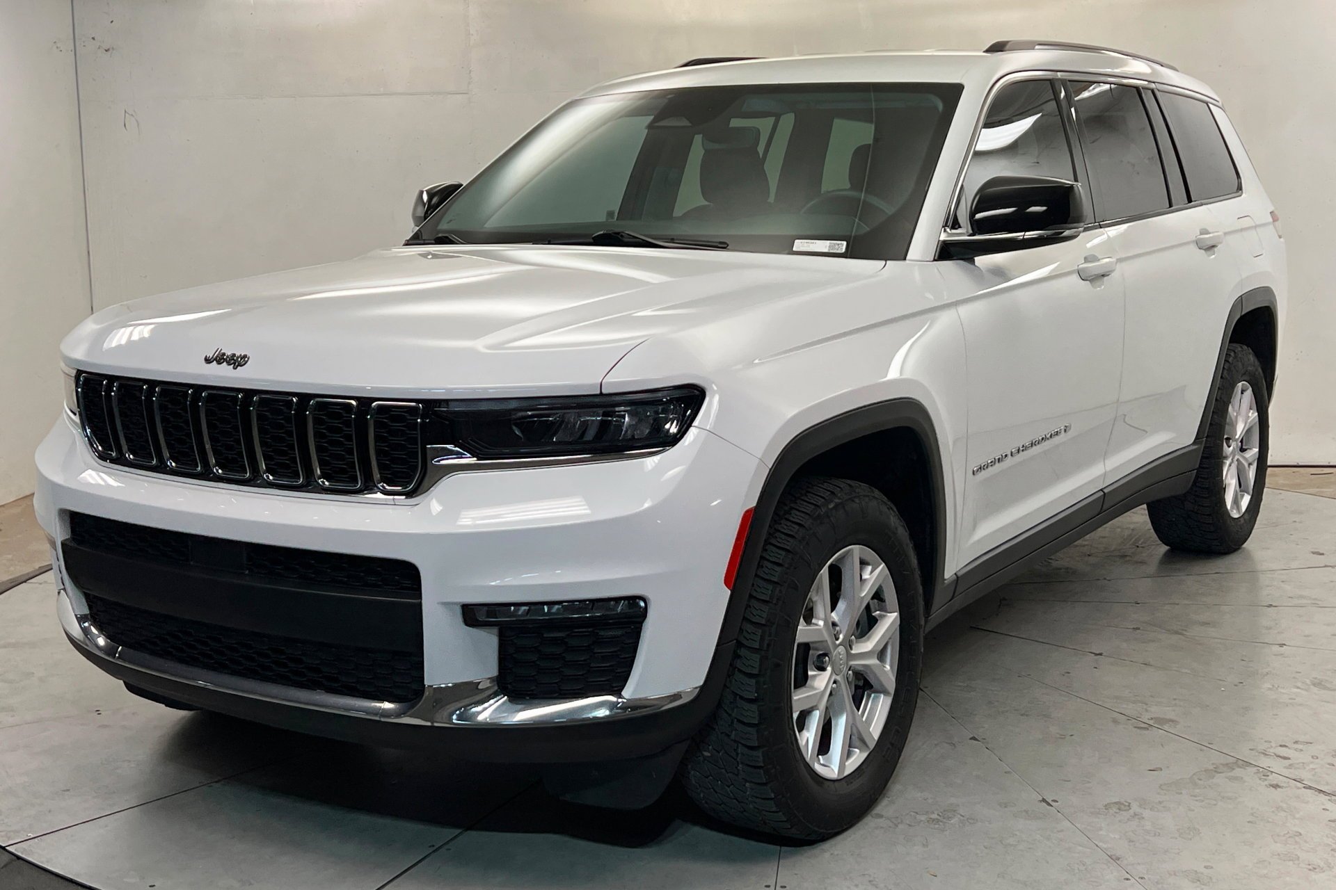 2021 Jeep Grand Cherokee L Limited's photo