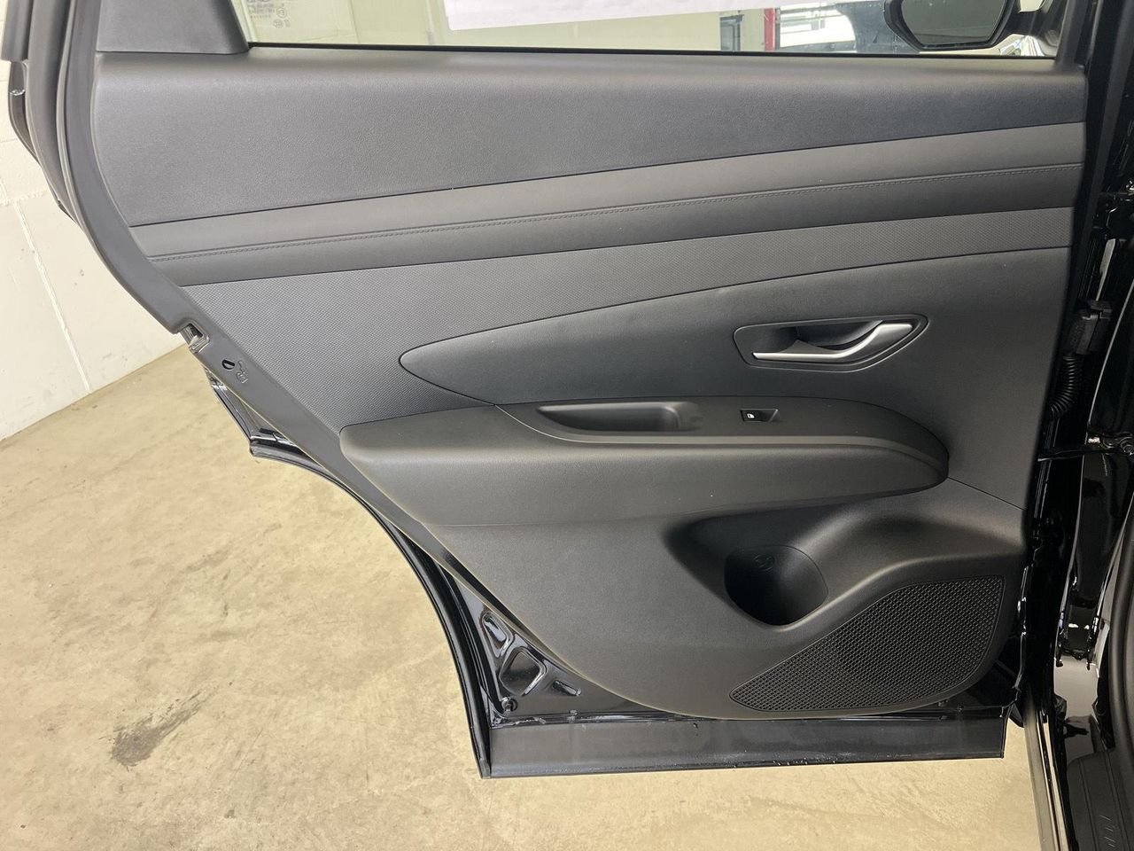 New 2026 Phantom Black Hyundai SEL Plus AWD image 25