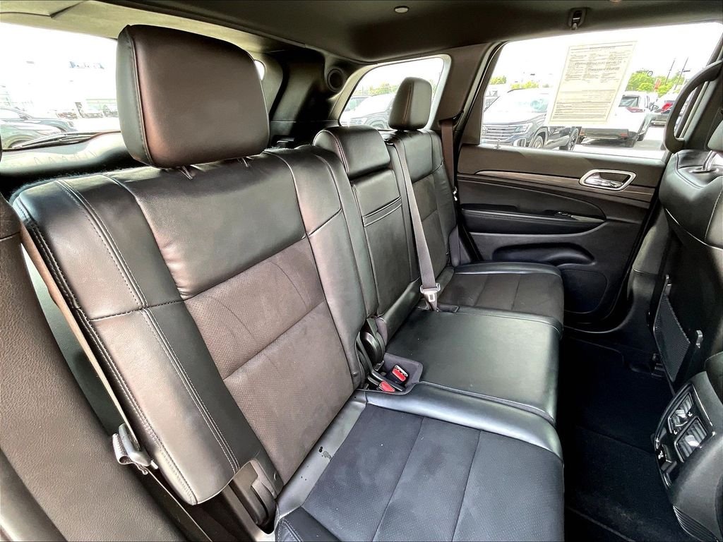 Used 2021 Sting-Gray Clearcoat Jeep Laredo X image 15