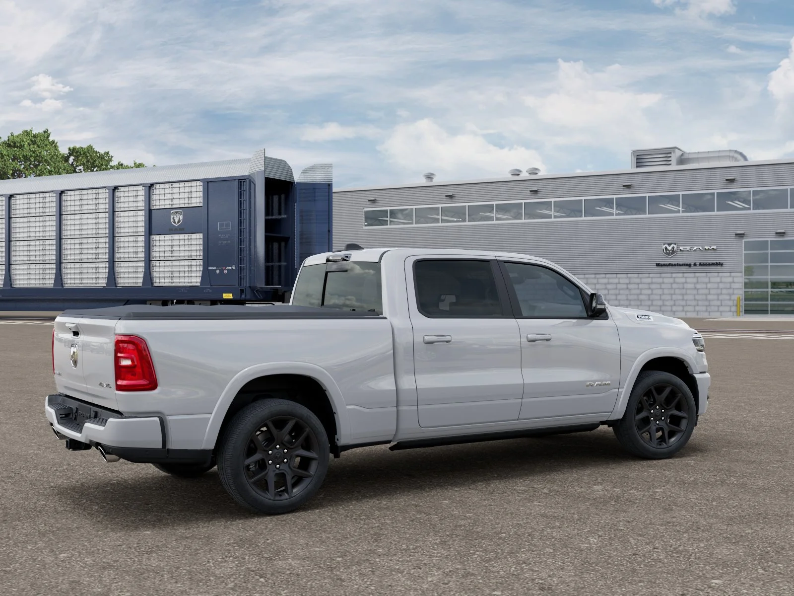 New 2026 Bright White Clear-Coat Exterior Paint RAM Laramie image 30
