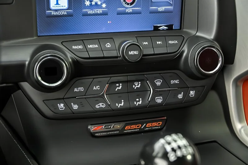 Used 2015 Black Chevrolet Z06 image 28