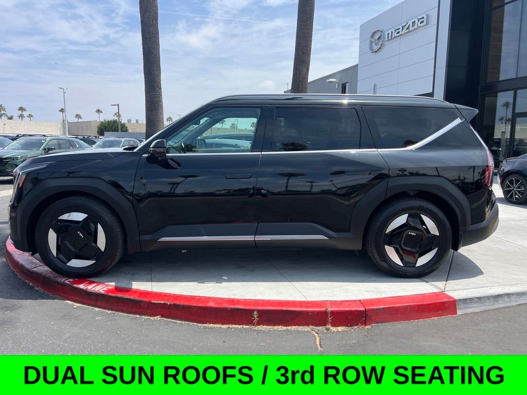 Used 2024 Kia EV9 Wind with VIN KNDAFFS50R6030110 for sale in Oxnard, CA