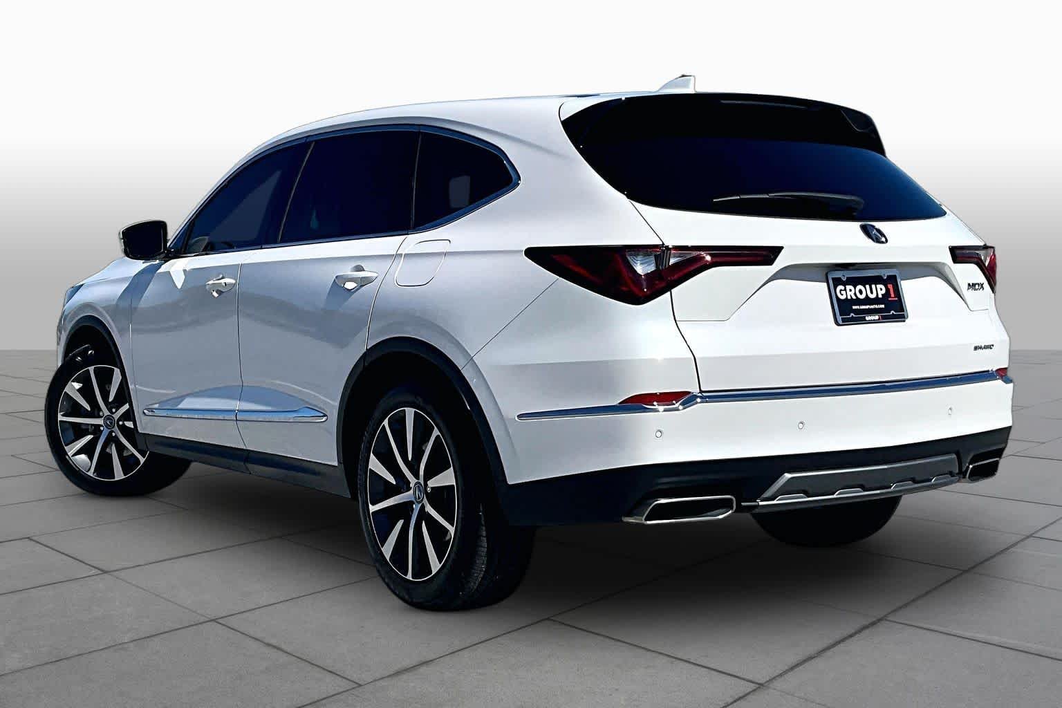 Used 2025 Platinum White Pearl Acura w/Technology Package image 12