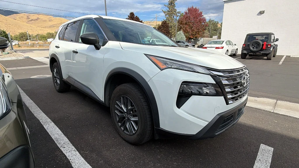 2024 Nissan Rogue S