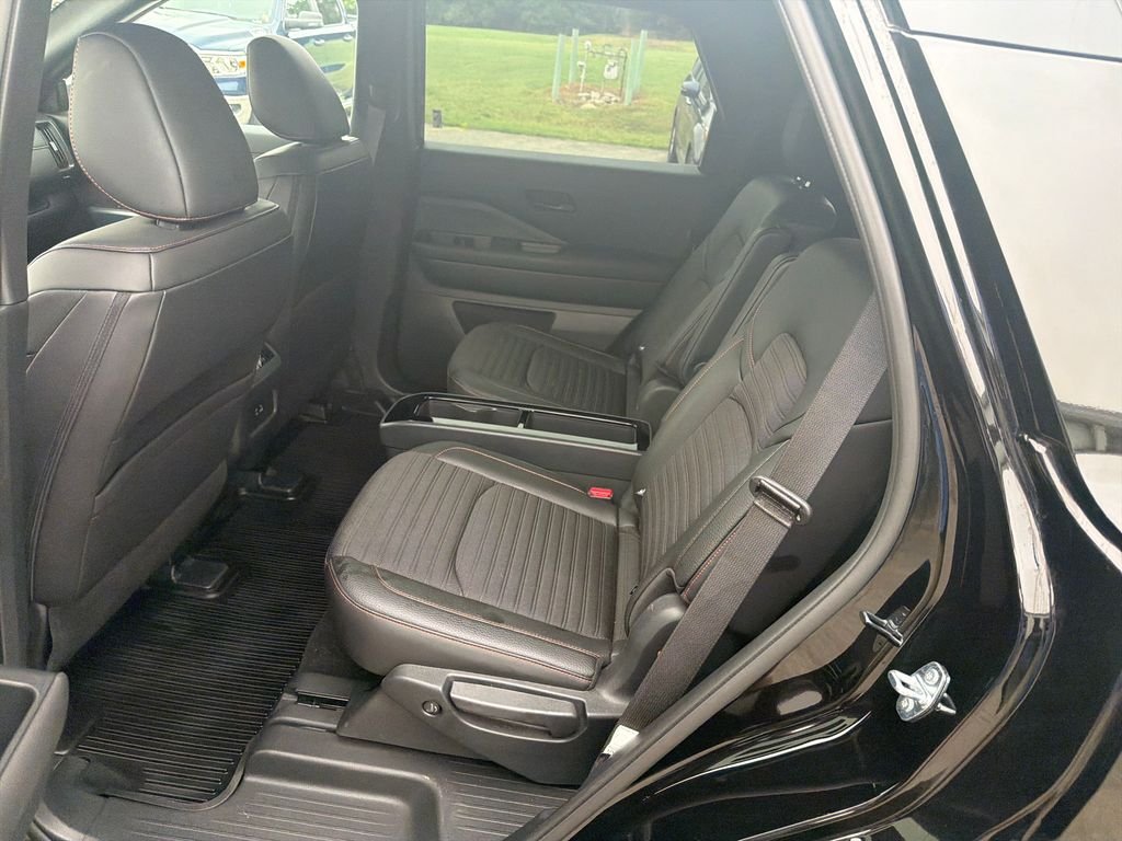 Used 2025 Black Nissan Rock Creek image 18