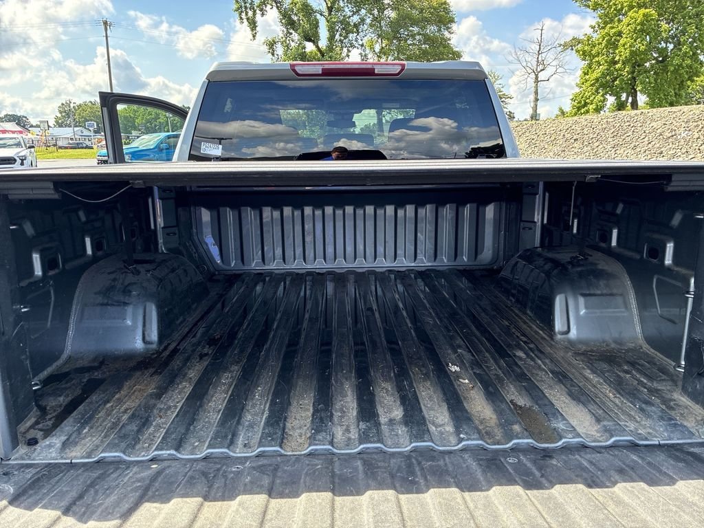 Used 2023 Gray Chevrolet RST image 19