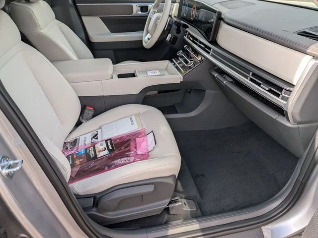 New 2026 Silver Hyundai SE image 31