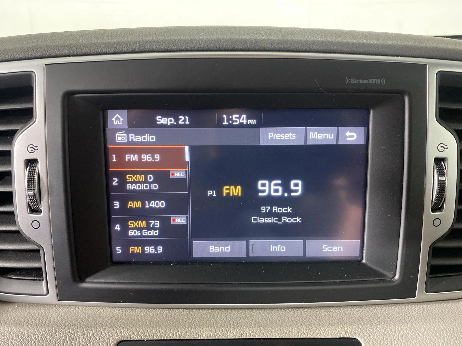 Used 2019 Other Kia LX image 17