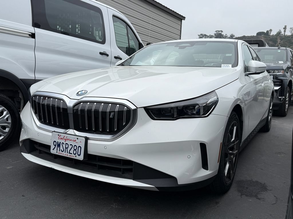 Used 2024 White BMW eDrive40 image 18