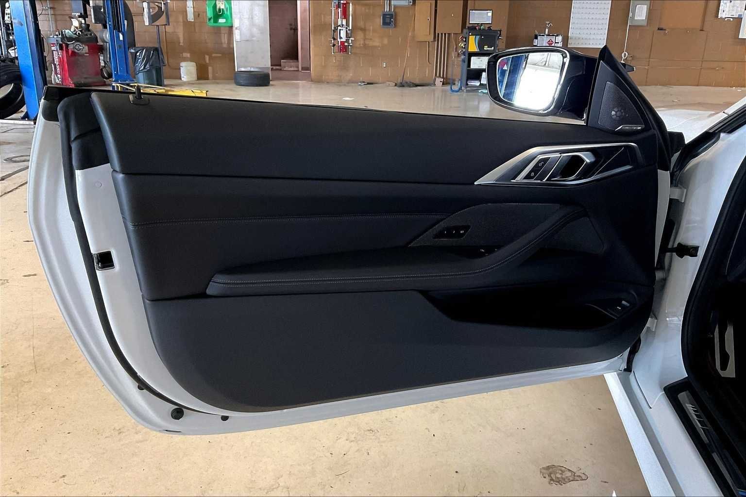 Used 2026 Mineral White Metallic BMW M440i image 10