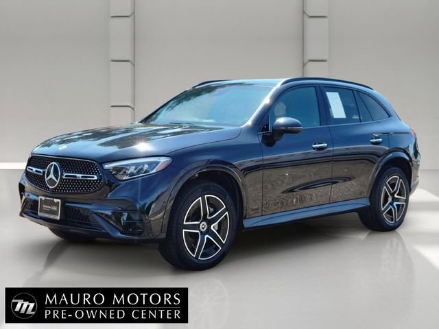 Used 2023 Black Mercedes-Benz GLC 300 image 8