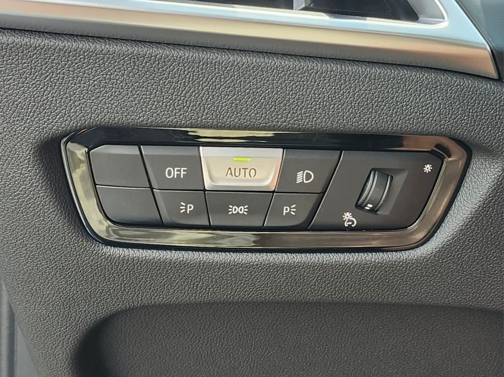 New 2026 Gray BMW 330i xDrive image 25