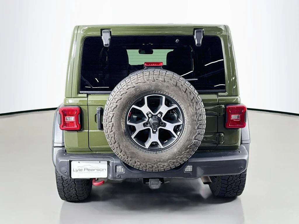 Used 2021 Green Clearcoat Jeep Unlimited Rubicon image 10