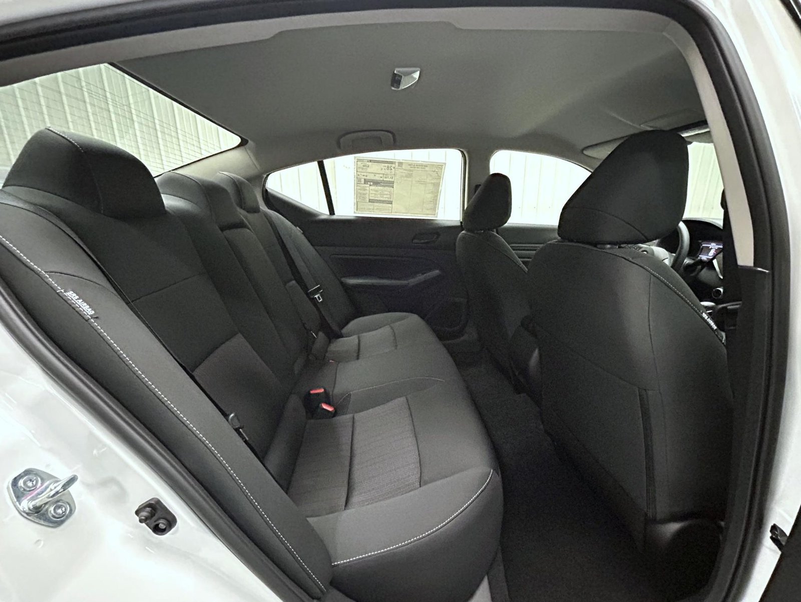 New 2026 Pearl White Nissan 2.5 SV image 19